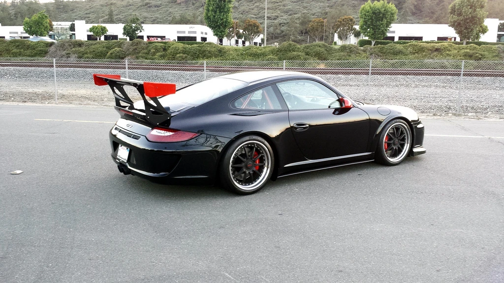 2010 Porsche 997 GT3 - Image 9 of 15