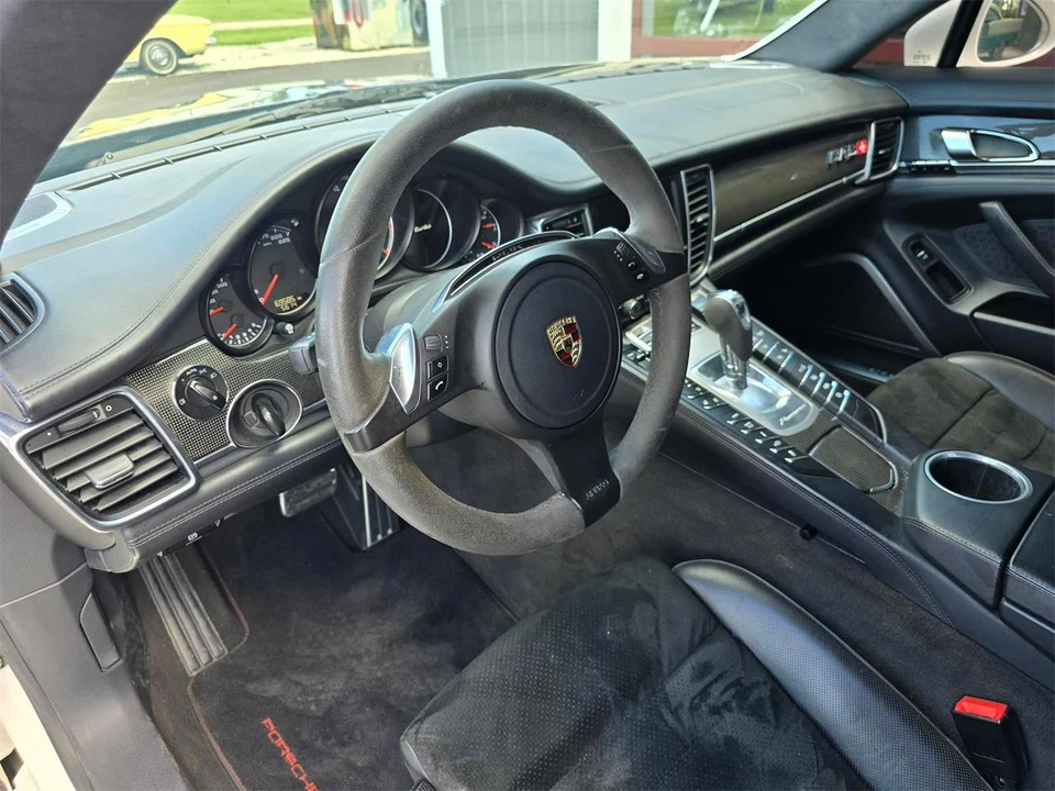 2010 Porsche 970 Panamera - Image 23 of 31