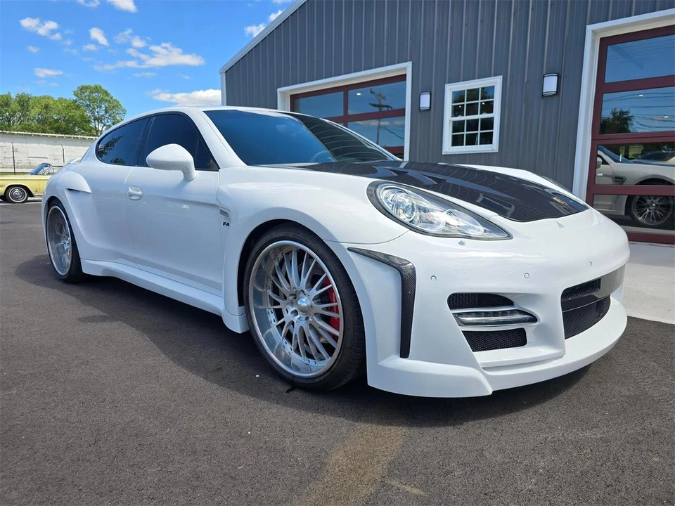 2010 Porsche 970 Panamera - Image 2 of 31