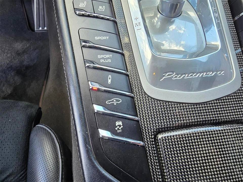 2010 Porsche 970 Panamera - Image 30 of 31