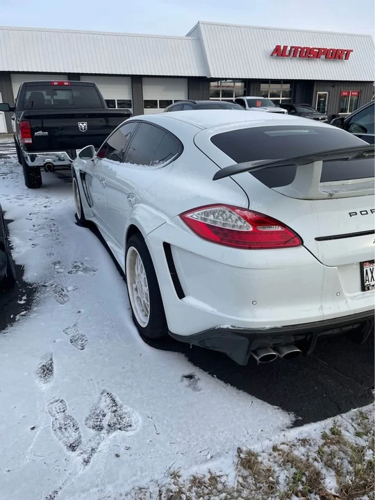 2010 Porsche 970 Panamera - Image 7 of 8