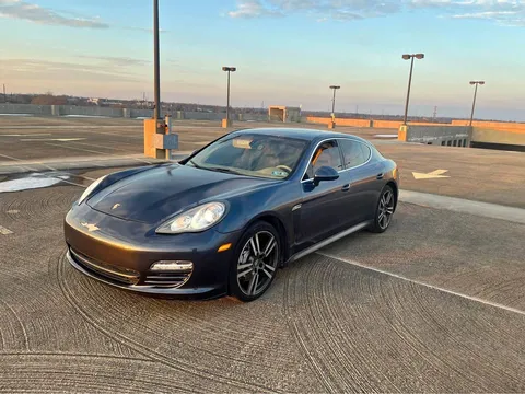 2010 Porsche Panamera 4S