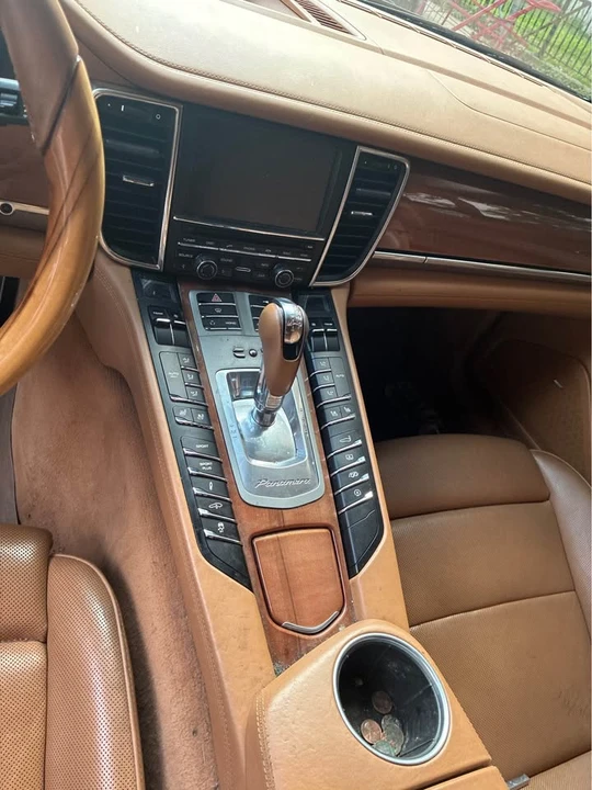 2010 Porsche 970 Panamera - Image 5 of 12