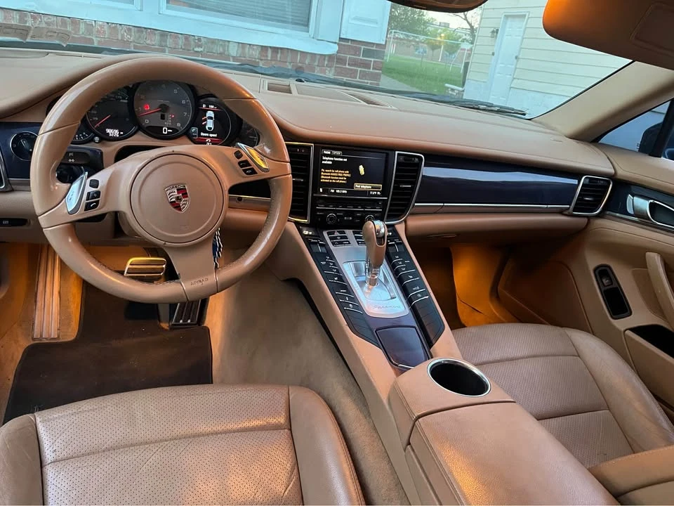 2010 Porsche 970 Panamera - Image 9 of 10