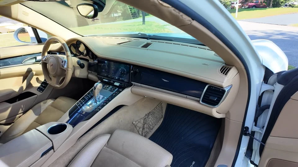 2010 Porsche 970 Panamera - Image 11 of 19