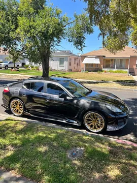 2010 Porsche Panamera 4 Sedan 4D