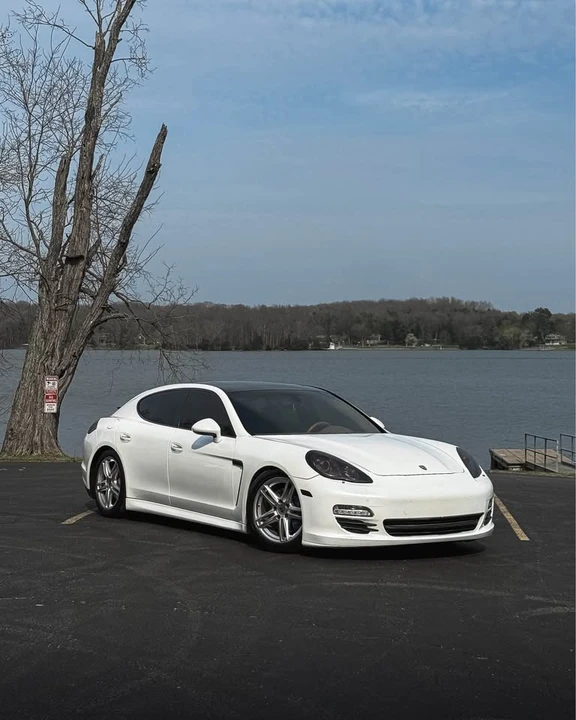 2010 Porsche 970 Panamera - Image 2 of 19