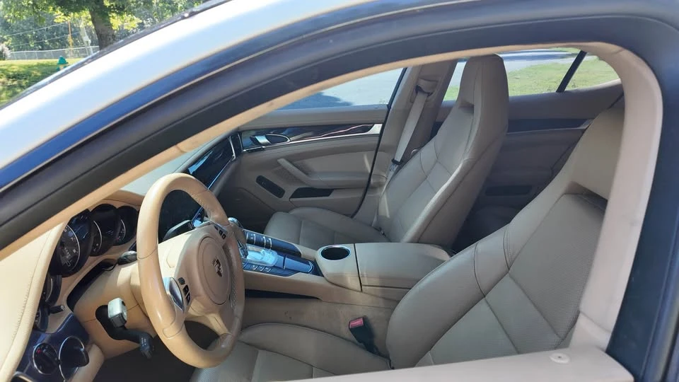 2010 Porsche 970 Panamera - Image 10 of 19
