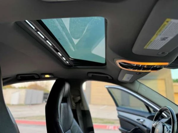 2010 Porsche 970 Panamera 4S - Image 16 of 21