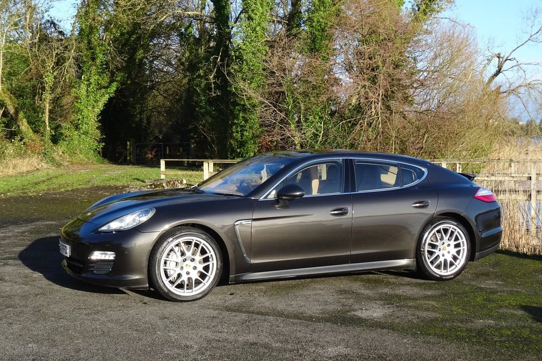 2010 Porsche 970 Panamera 4S - Image 4 of 30