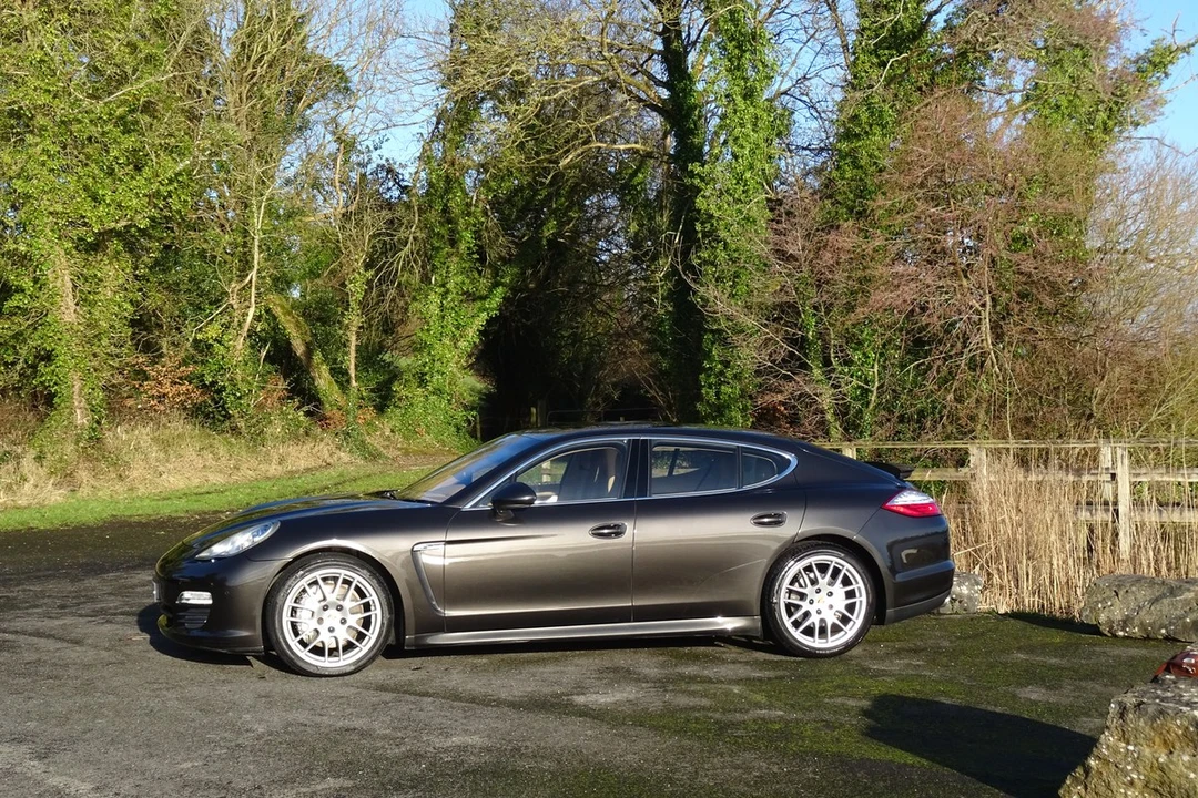 2010 Porsche 970 Panamera 4S - Image 5 of 30