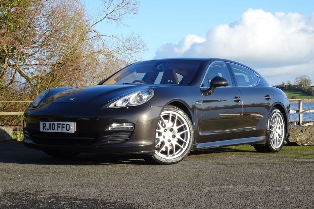 2010 Porsche 970 Panamera 4S - Image 10 of 30