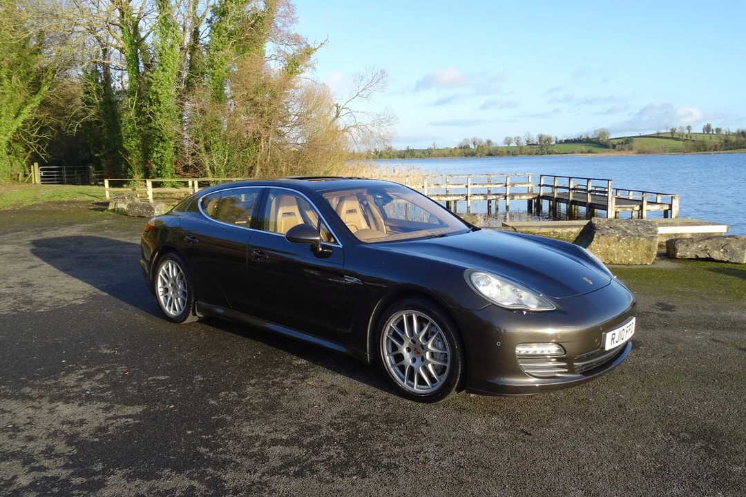 2010 Porsche 970 Panamera 4S - Image 18 of 30