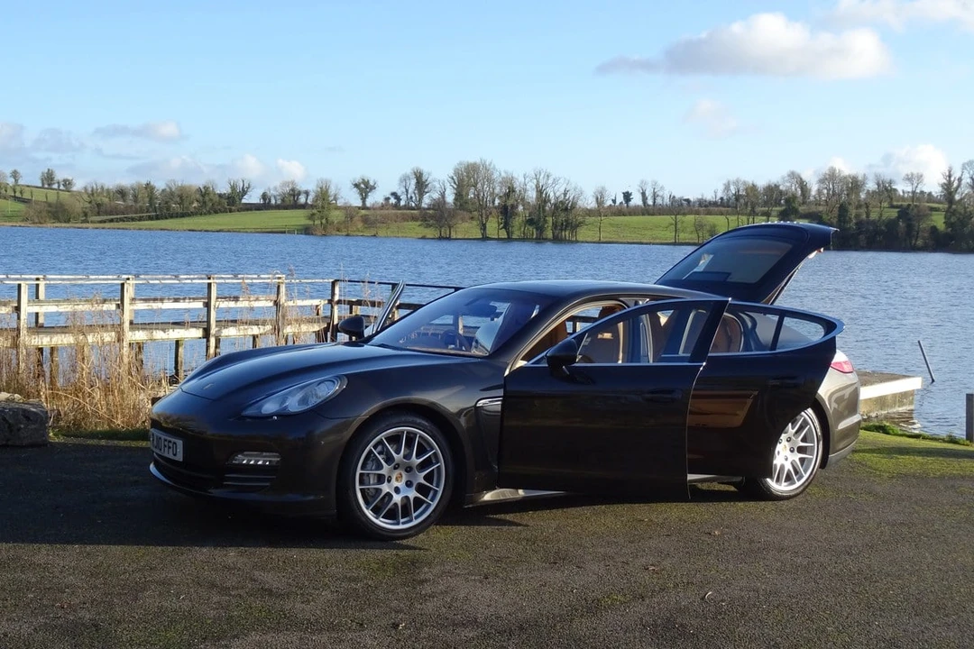 2010 Porsche 970 Panamera 4S - Image 27 of 30