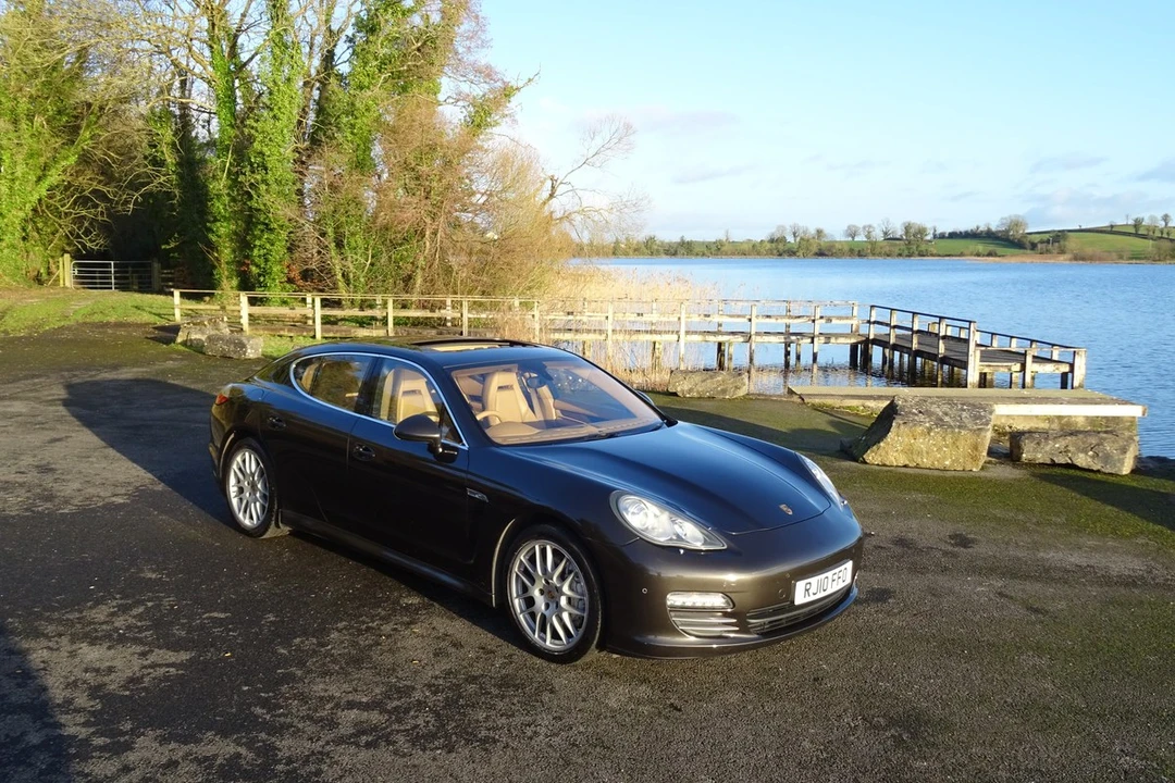 2010 Porsche 970 Panamera 4S - Image 19 of 30