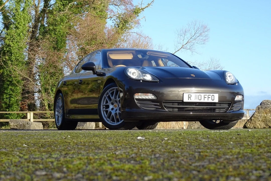 2010 Porsche 970 Panamera 4S - Image 2 of 30