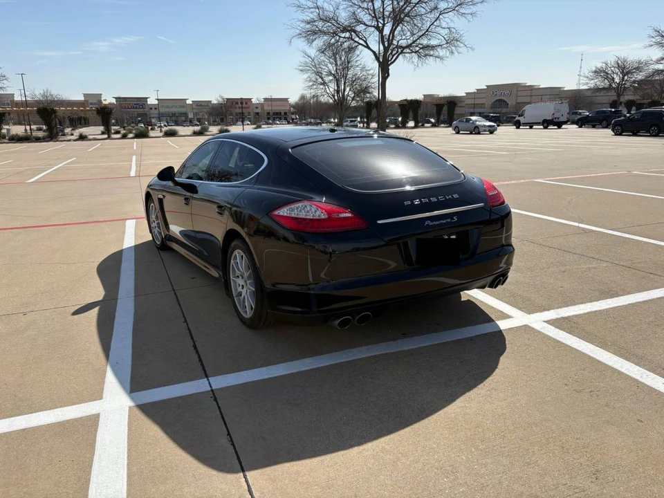2010 Porsche 970 Panamera 4S - Image 2 of 10