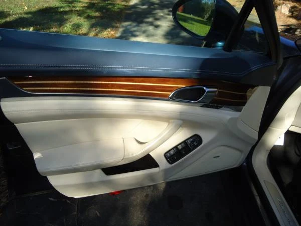 2010 Porsche 970 Panamera 4S - Image 11 of 21