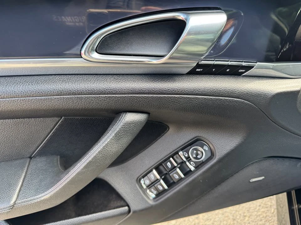 2010 Porsche 970 Panamera 4S - Image 8 of 17