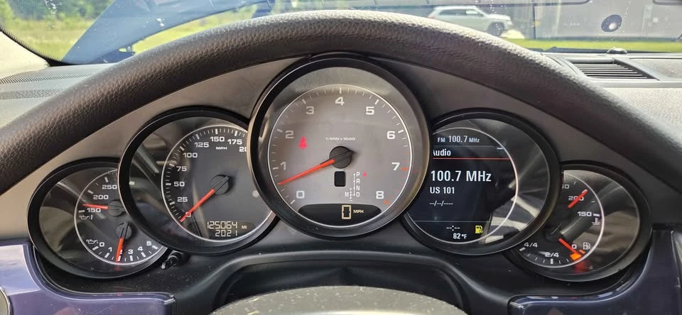 2010 Porsche 970 Panamera 4S - Image 10 of 12