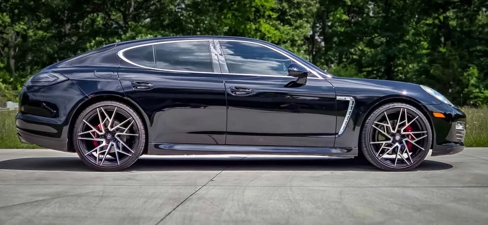 2010 Porsche 970 Panamera 4S - Image 2 of 12