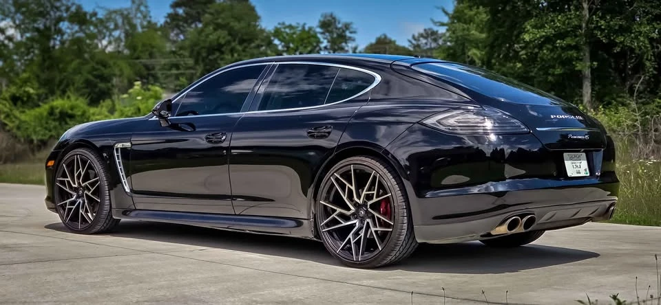 2010 Porsche 970 Panamera 4S - Image 4 of 12