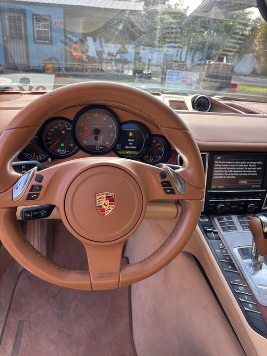 2010 Porsche 970 Panamera 4S - Image 4 of 4