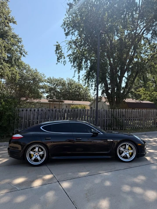 2010 Porsche 970 Panamera 4S - Image 4 of 16