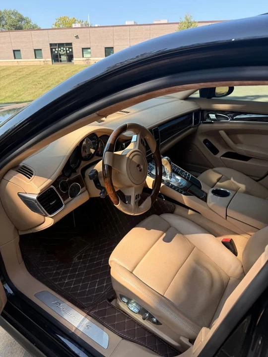 2010 Porsche 970 Panamera 4S - Image 10 of 16