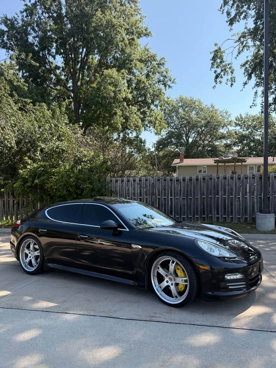 2010 Porsche 970 Panamera 4S - Image 2 of 16