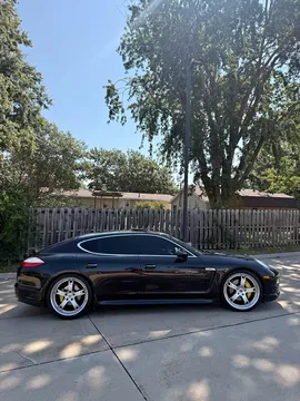 2010 Porsche Panamera 4S Executive Sedan 4D