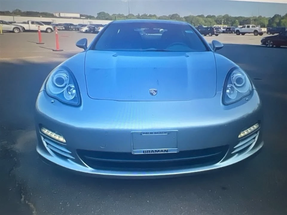 2010 Porsche 970 Panamera 4S - Image 2 of 8