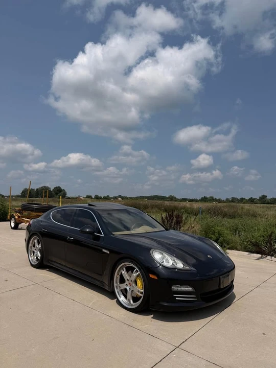 2010 Porsche 970 Panamera 4S - Image 4 of 20