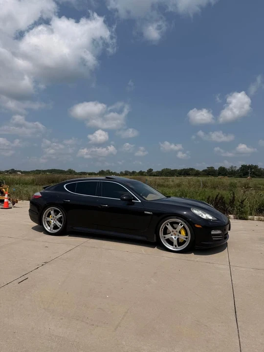 2010 Porsche 970 Panamera 4S - Image 5 of 20