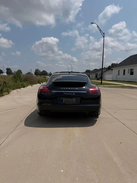 2010 Porsche 970 Panamera 4S - Image 9 of 20