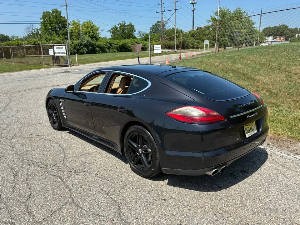2010 Porsche 970 Panamera 4S - Image 5 of 14