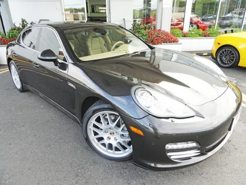 2010 Porsche Panamera 4S Sedan