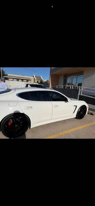 2010 Porsche 970 Panamera 4S - Image 2 of 10