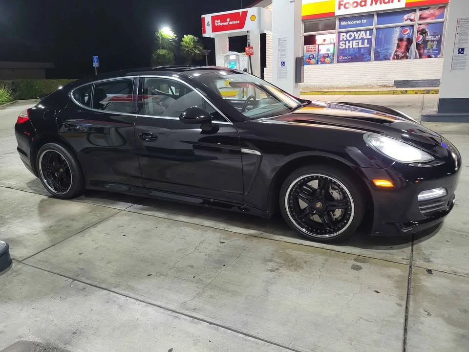2010 Porsche 970 Panamera 4S - Image 18 of 20