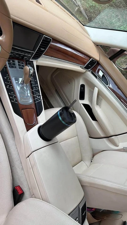 2010 Porsche 970 Panamera 4S - Image 7 of 16