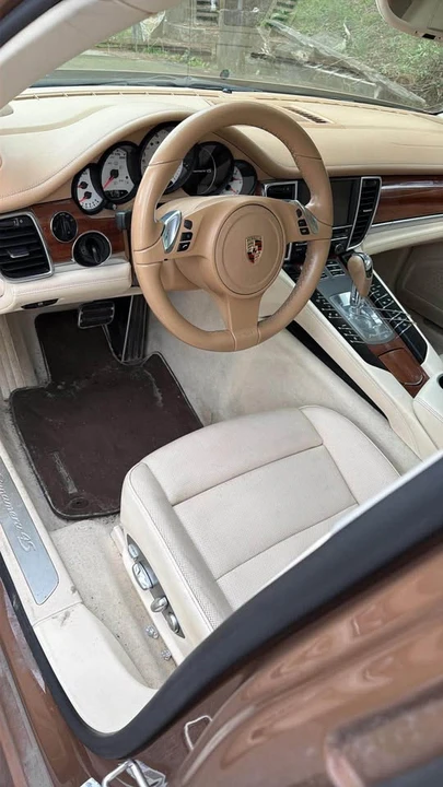 2010 Porsche 970 Panamera 4S - Image 5 of 16