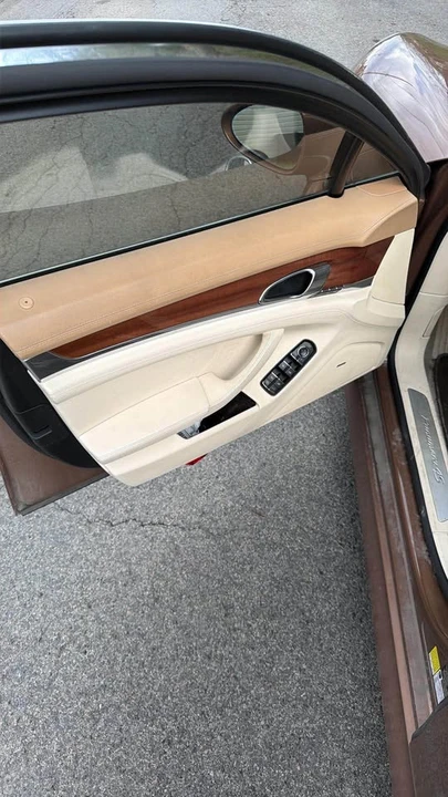 2010 Porsche 970 Panamera 4S - Image 6 of 16