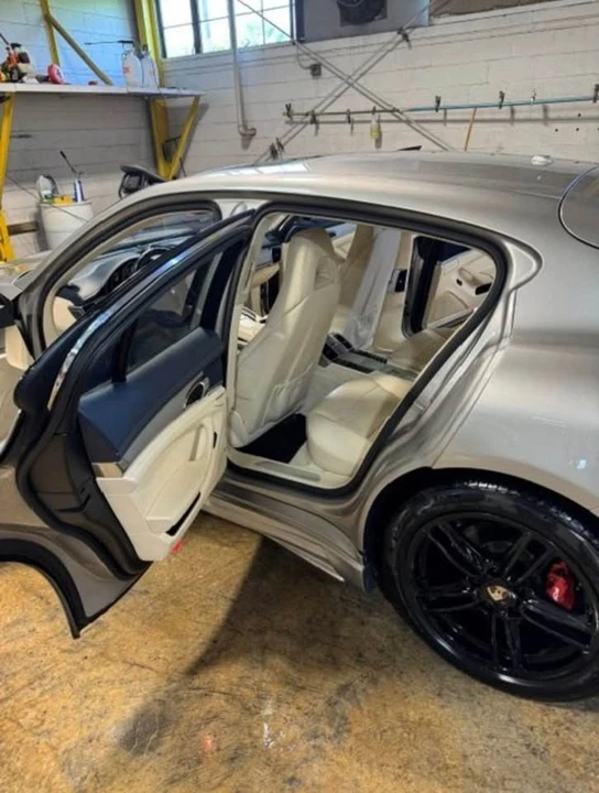 2010 Porsche 970 Panamera 4S - Image 3 of 6