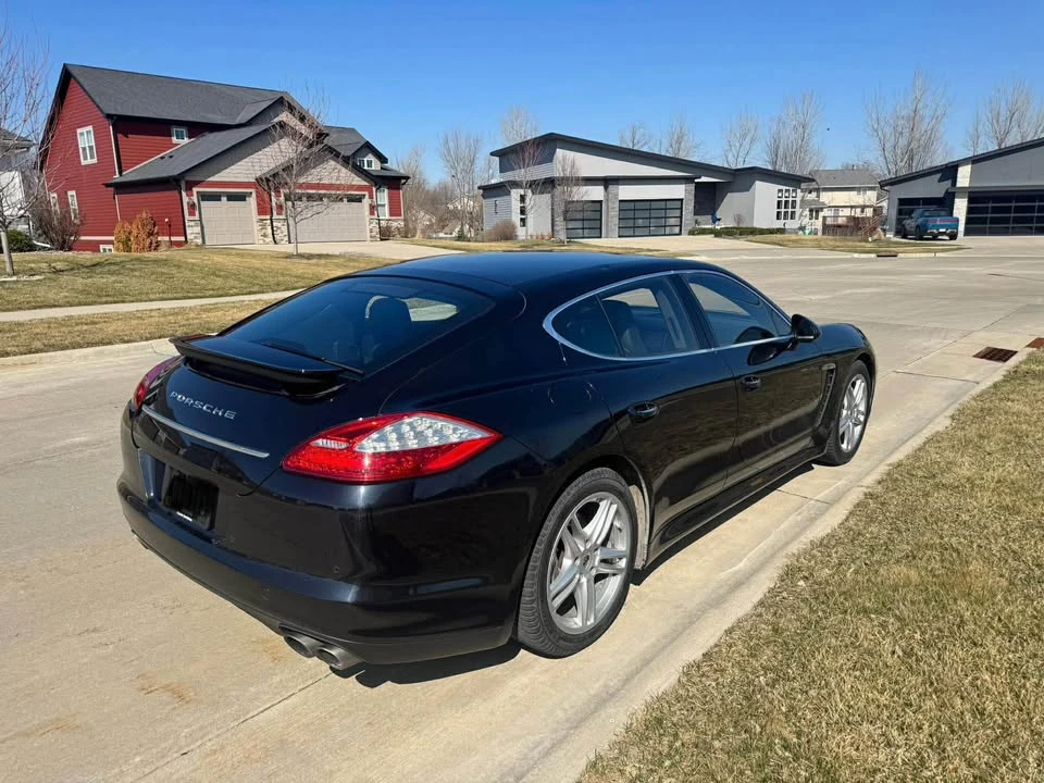 2010 Porsche 970 Panamera 4S - Image 4 of 6