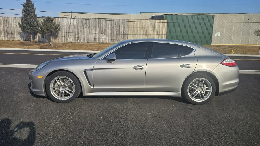 2010 Porsche 970 Panamera 4S - Image 2 of 12