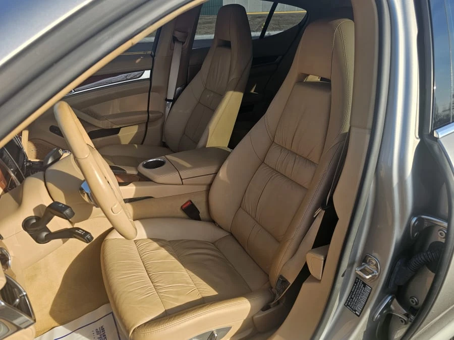 2010 Porsche 970 Panamera 4S - Image 9 of 12