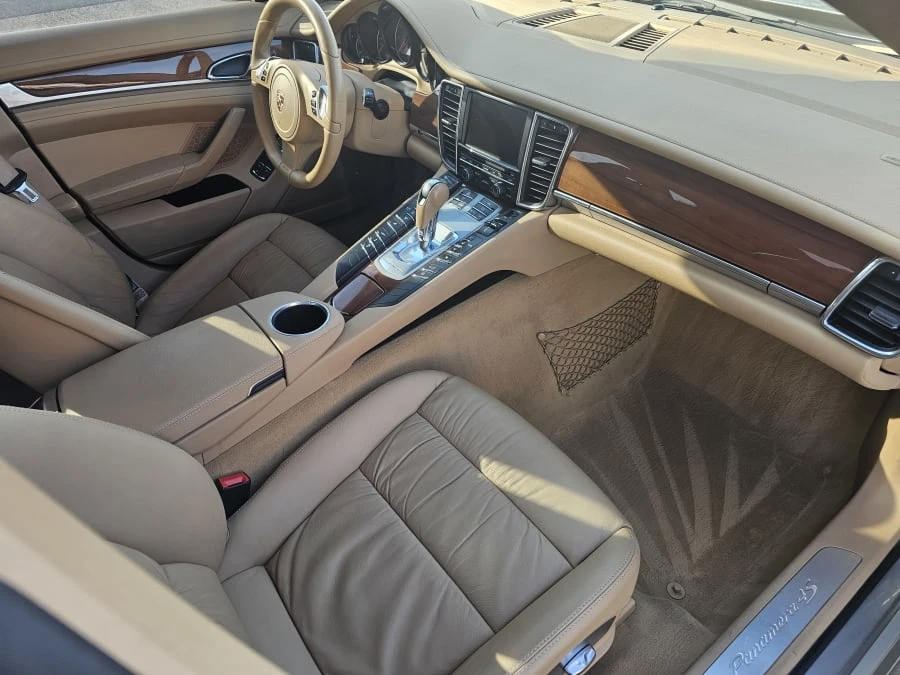 2010 Porsche 970 Panamera 4S - Image 7 of 12