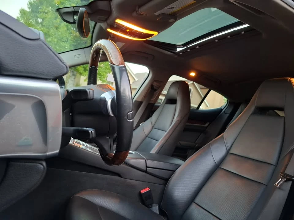 2010 Porsche 970 Panamera 4S - Image 11 of 20