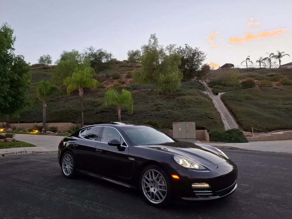 2010 Porsche 970 Panamera 4S - Image 7 of 20