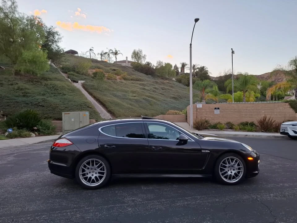 2010 Porsche 970 Panamera 4S - Image 6 of 20